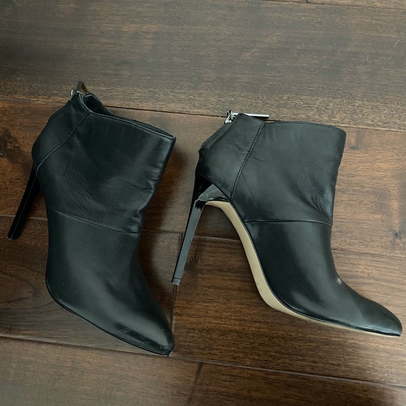 French Connection Black Leather Stiletto Booties - 7 - Picture 8 of 10